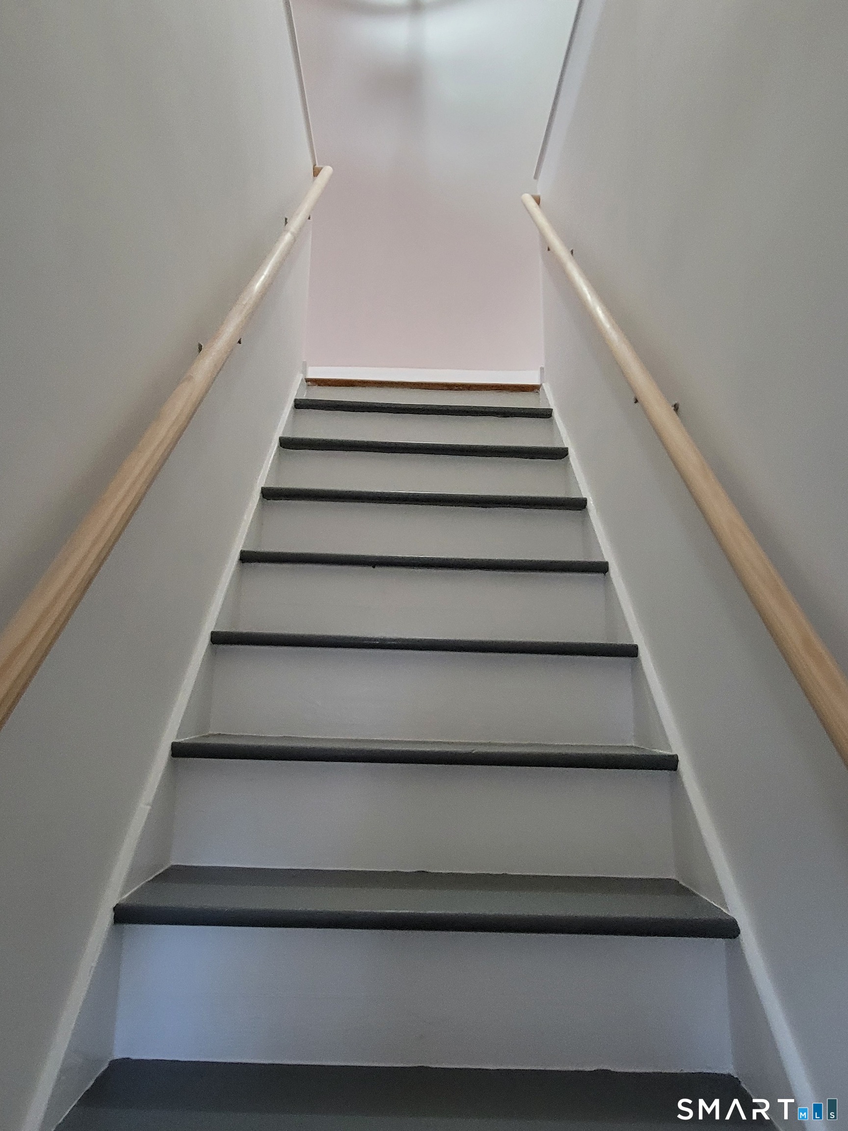 64 Glen View Terrace