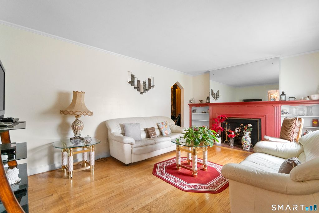 Photo of 70 Judwin Avenue, New Haven, CT 06515 (MLS # 24175108)