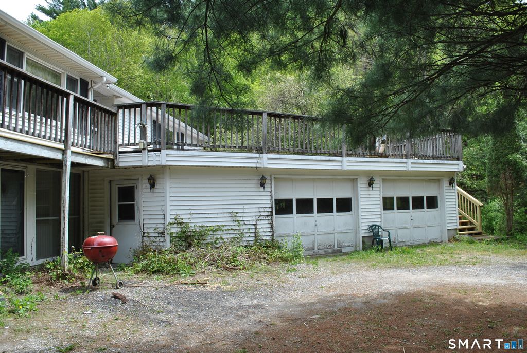 Photo of 27 Litchfield Turnpike, Washington, CT 06777 (MLS # 24174663)