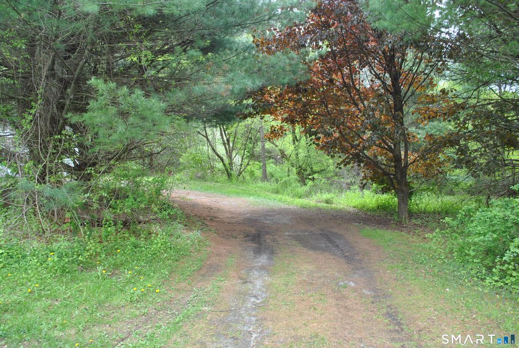 Photo of 27 Litchfield Turnpike, Washington, CT 06777 (MLS # 24174663)
