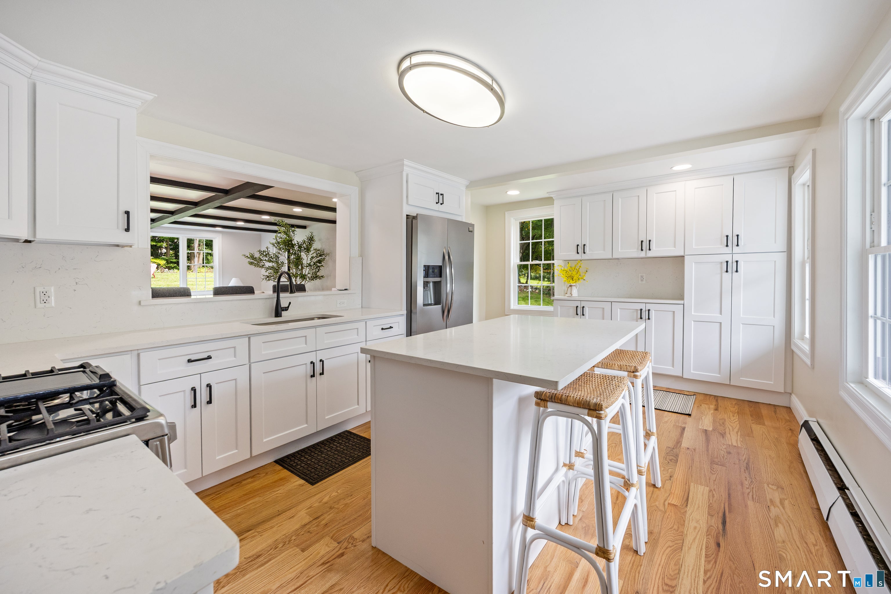 20 Hydelor Avenue