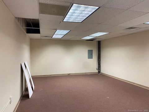 Tiny photo for 628 New Haven Road #7, Naugatuck, CT 06770 (MLS # 24138009)