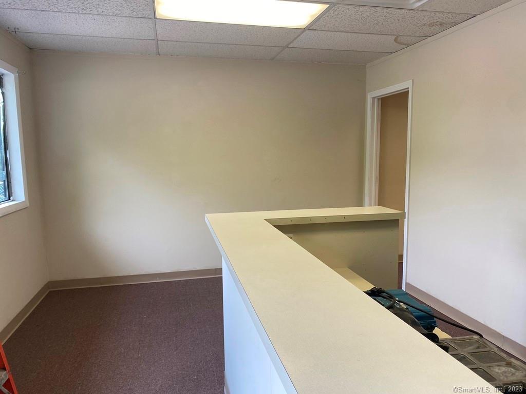 628 New Haven Road 7