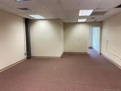 Tiny photo for 628 New Haven Road #7, Naugatuck, CT 06770 (MLS # 24138009)