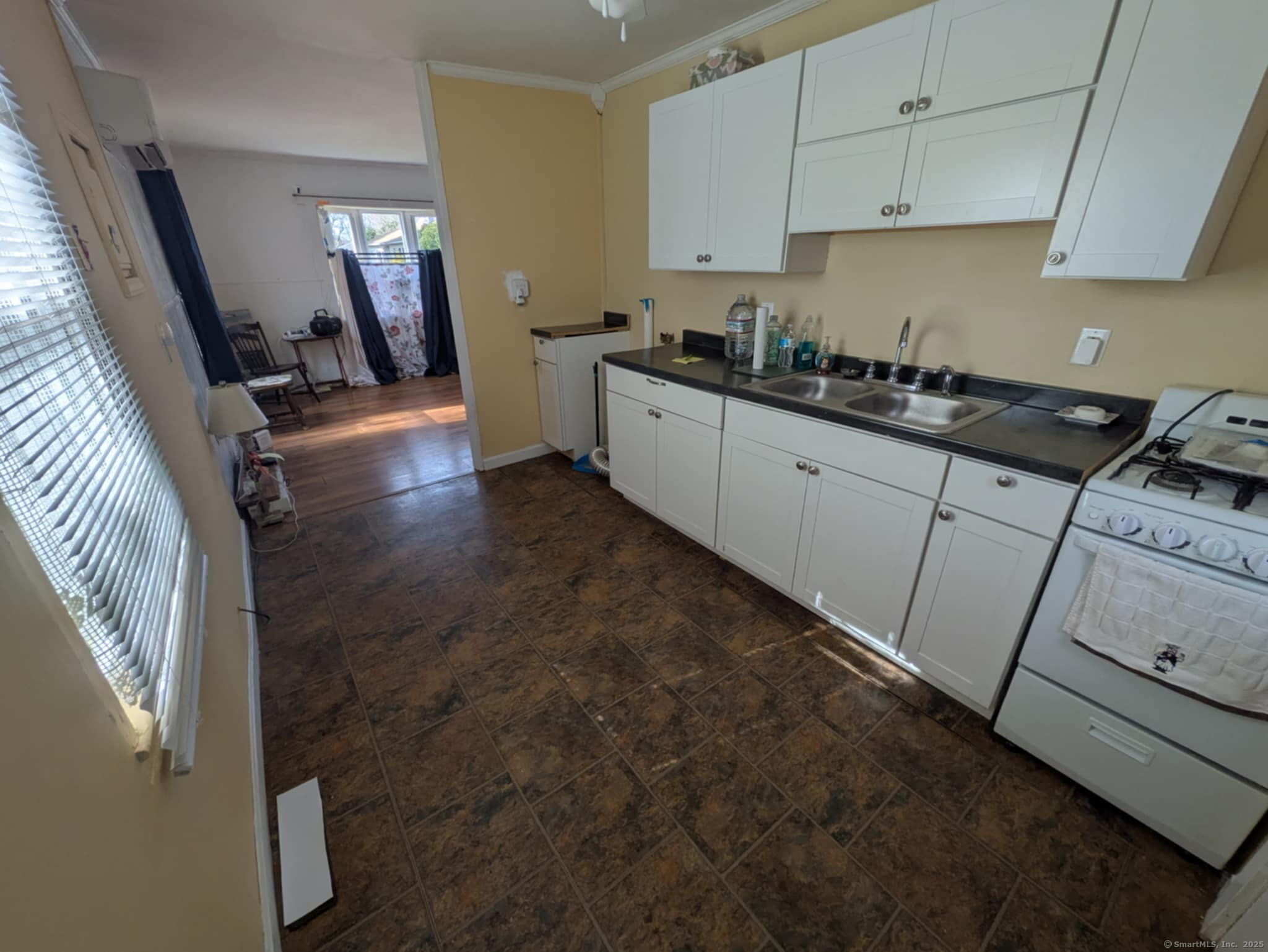 287 Midway Oval, Groton, Connecticut image 7