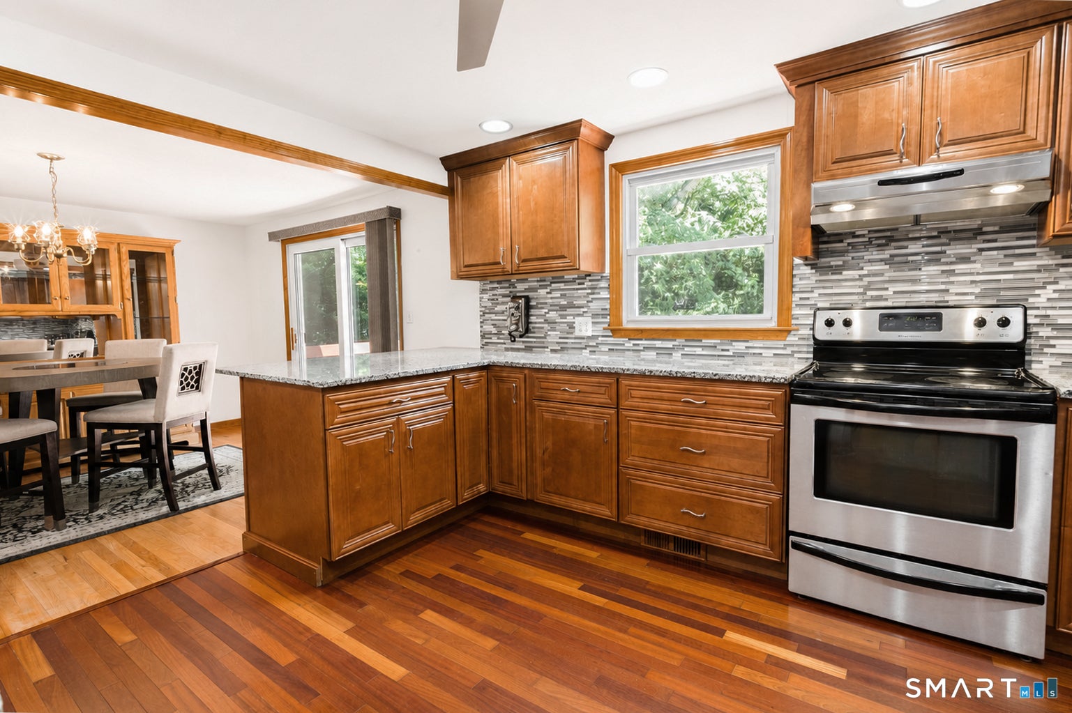 86 Simsbury Manor Drive