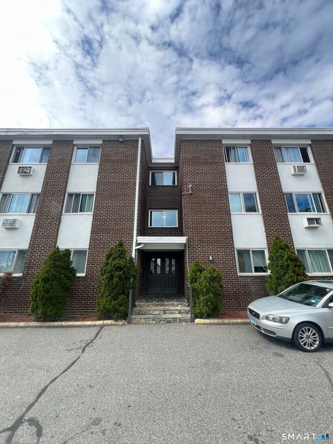 Tiny photo for 3880 Main Street #37, Bridgeport, CT 06606 (MLS # 24204490)
