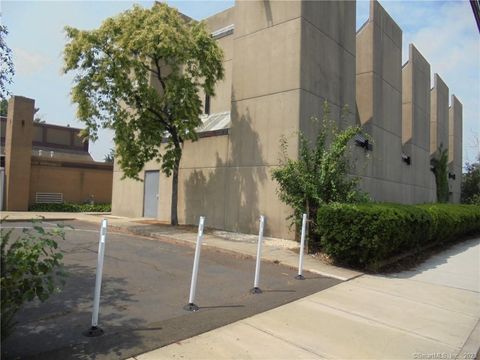 20 Gorham Avenue Hamden CT 06514