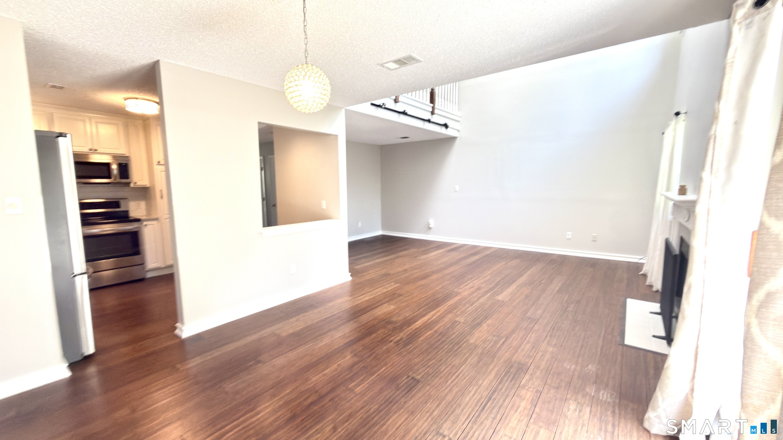 102 Cambric Place 102