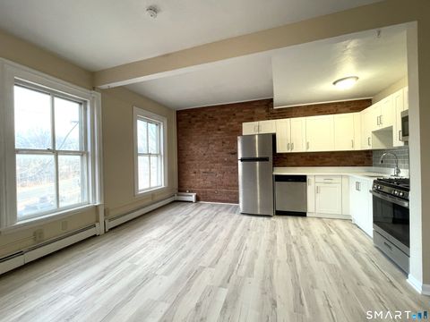 Tiny photo for 32 Trumbull Street #3, New Haven, CT 06511 (MLS # 24146149)