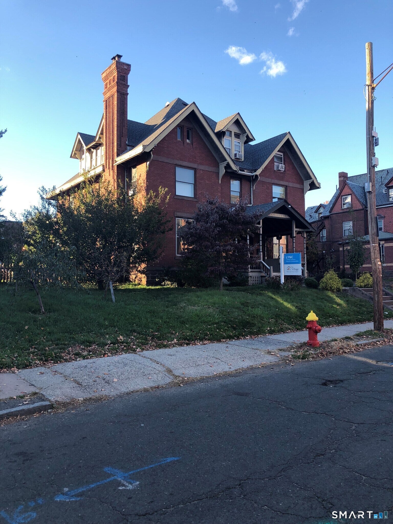 51 Gillett Street