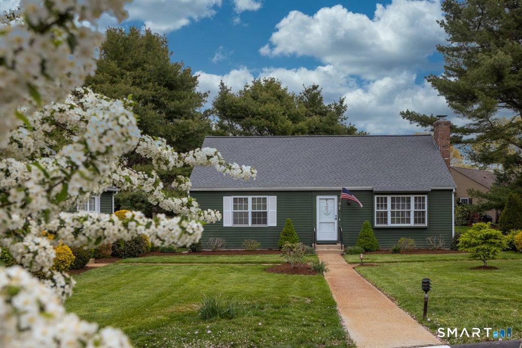 10 Runnymede Lane 10