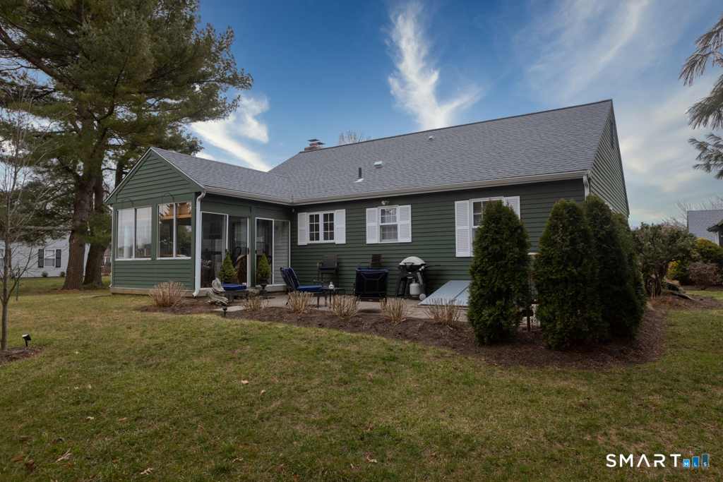 10 Runnymede Lane 10