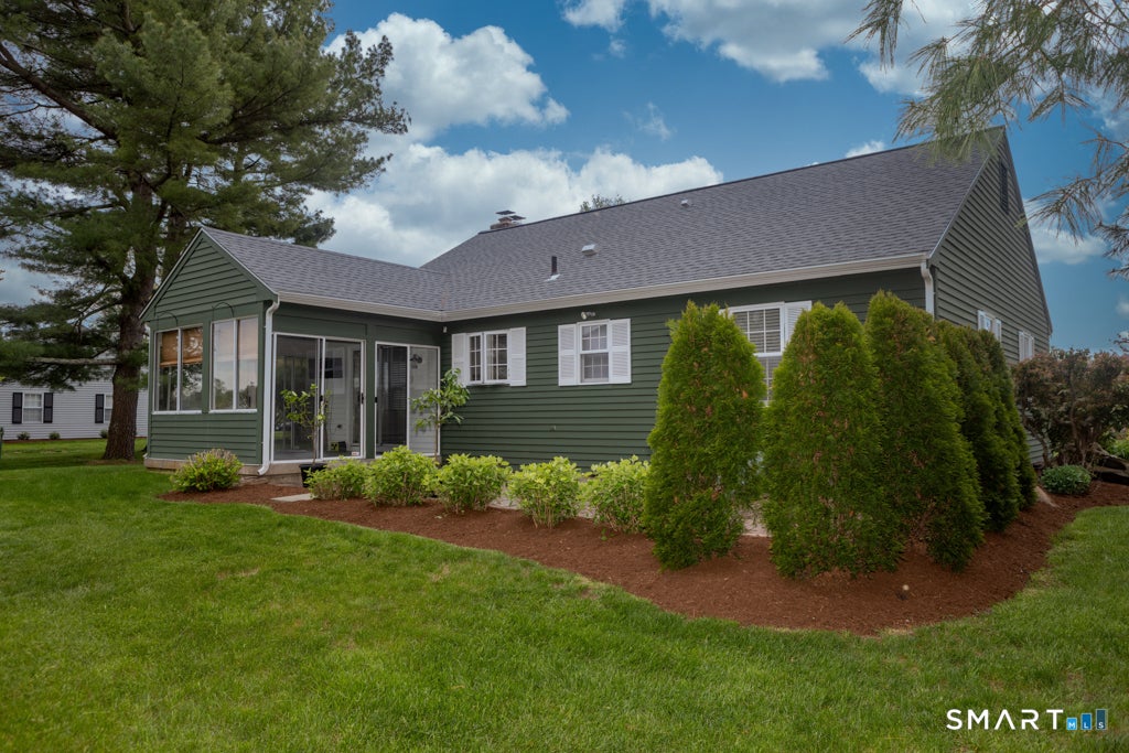 10 Runnymede Lane 10