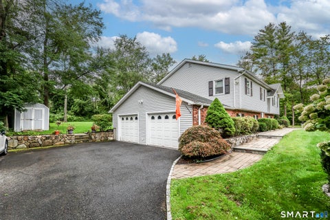 Tiny photo for 4 Old Turnpike Road, Brookfield, CT 06804 (MLS # 24201934)