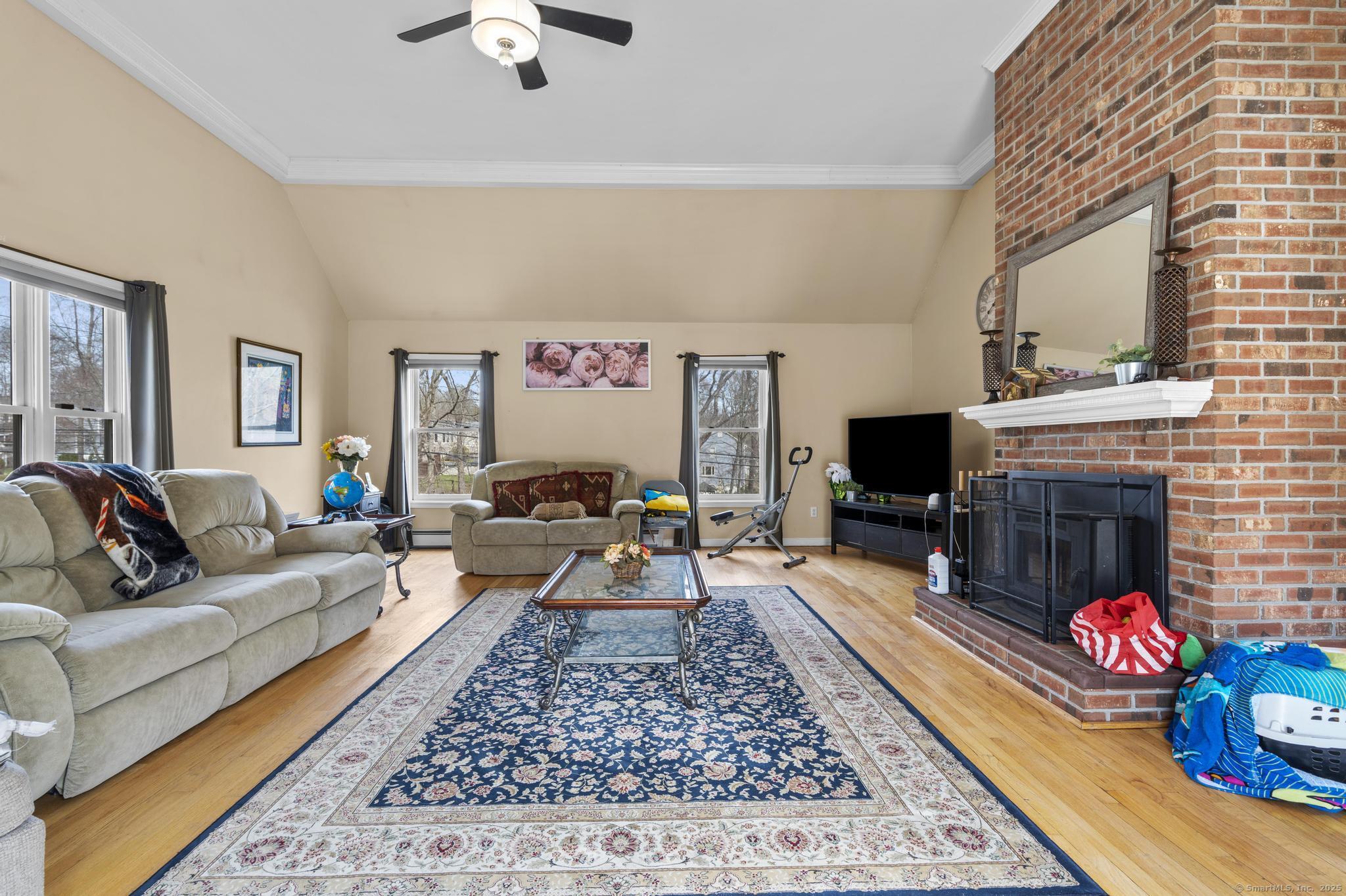 1725 Cutspring Road, Stratford, Connecticut image 10
