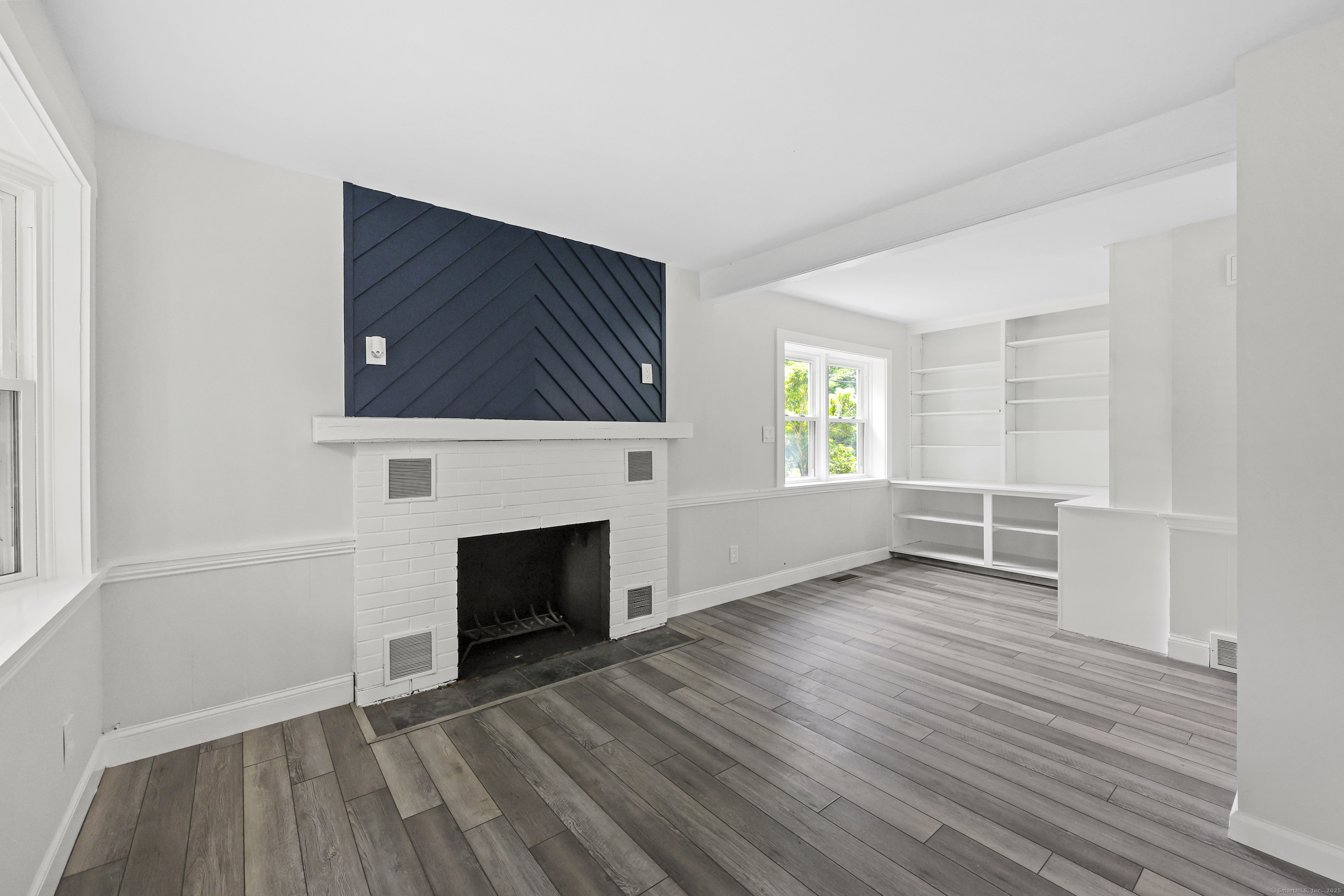 Coventry, Connecticut 06238, United States, 3 Bedrooms Bedrooms, ,2 BathroomsBathrooms,Residential,Active,166389