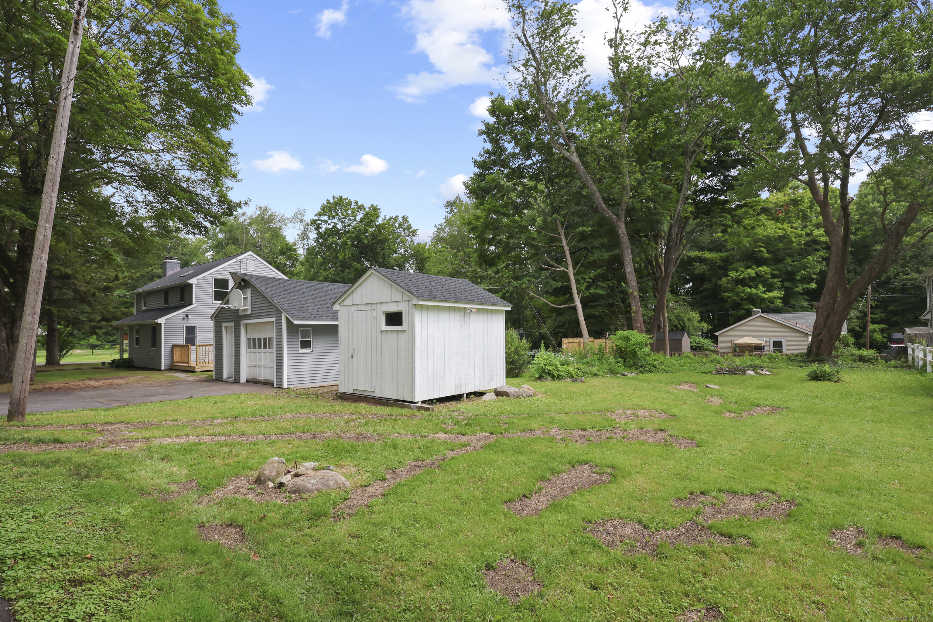 Coventry, Connecticut 06238, United States, 3 Bedrooms Bedrooms, ,2 BathroomsBathrooms,Residential,Active,166389