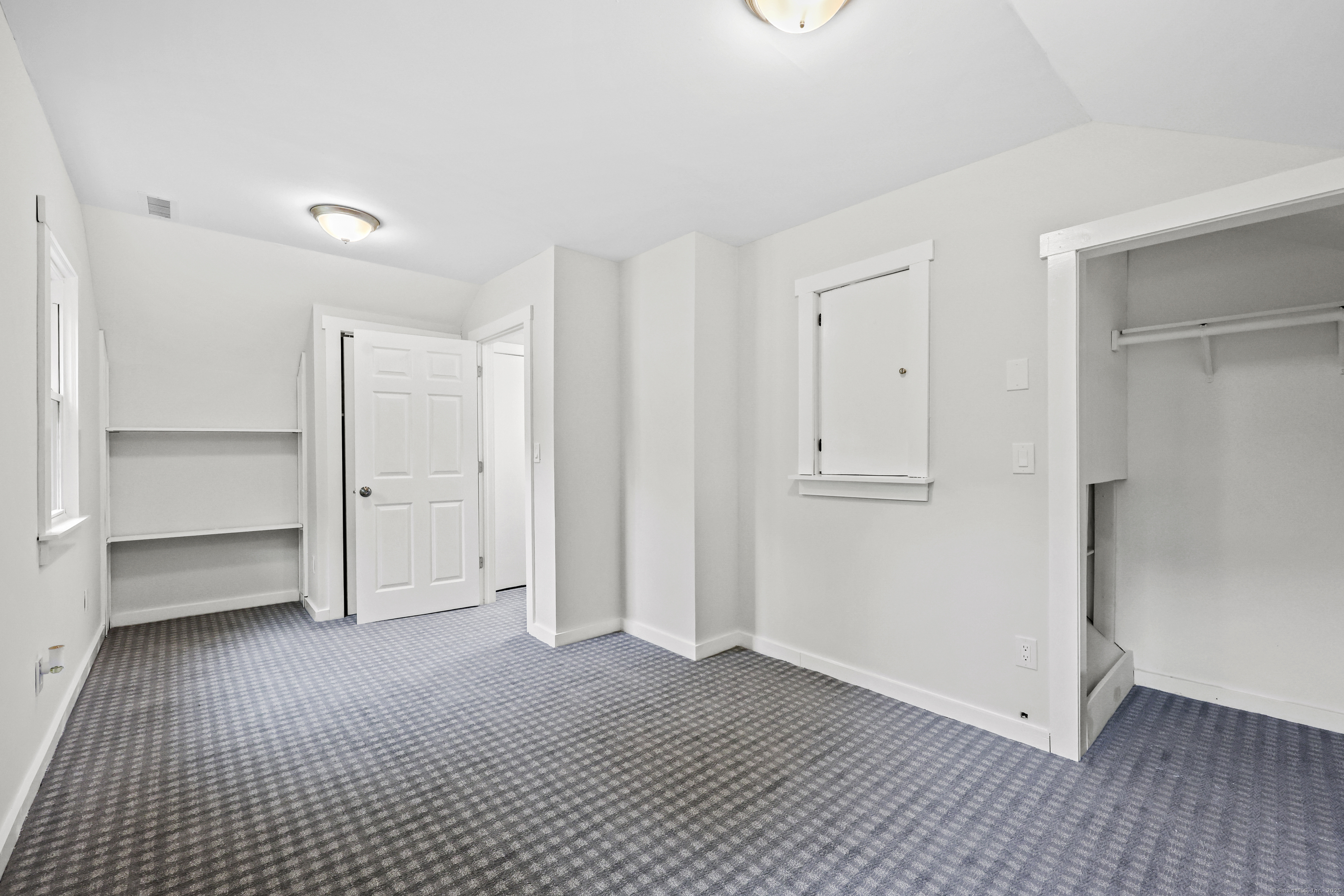 Coventry, Connecticut 06238, United States, 3 Bedrooms Bedrooms, ,2 BathroomsBathrooms,Residential,Active,166389