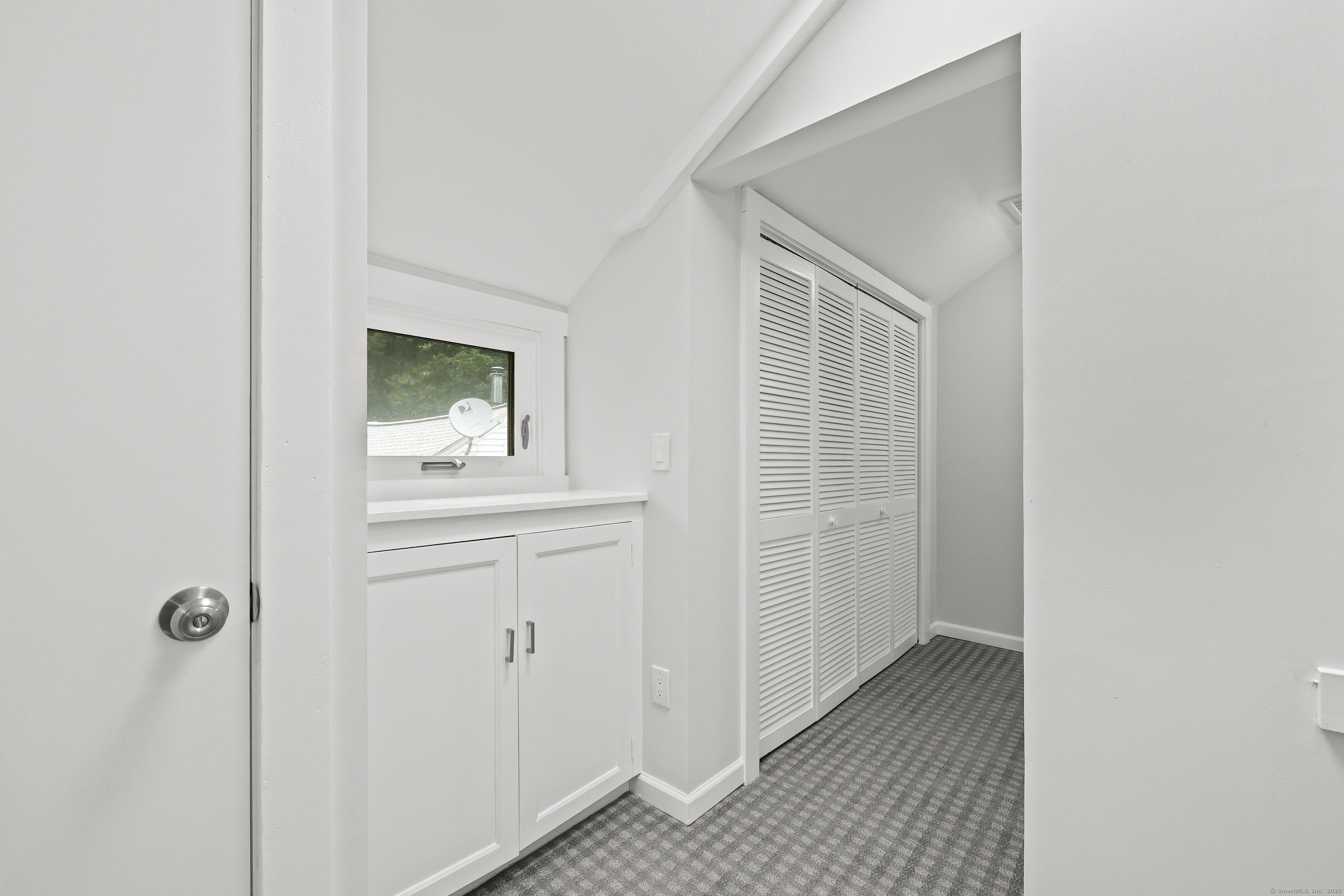 Coventry, Connecticut 06238, United States, 3 Bedrooms Bedrooms, ,2 BathroomsBathrooms,Residential,Active,166389