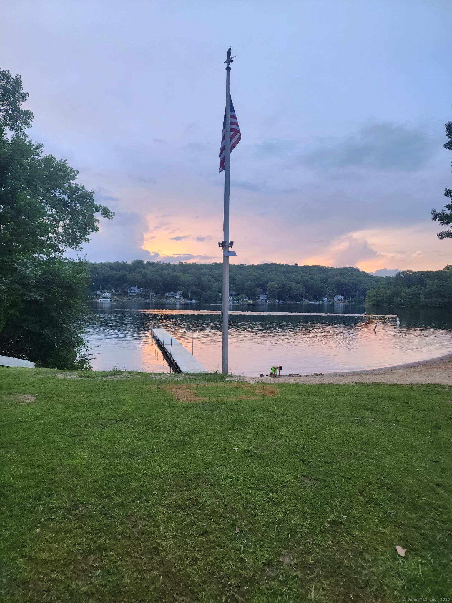 Coventry, Connecticut 06238, United States, 3 Bedrooms Bedrooms, ,2 BathroomsBathrooms,Residential,Active,166389