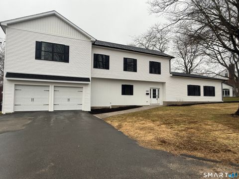 Homes For Sale - 104 Eastfield Road<br/> Waterbury, CT 06708
