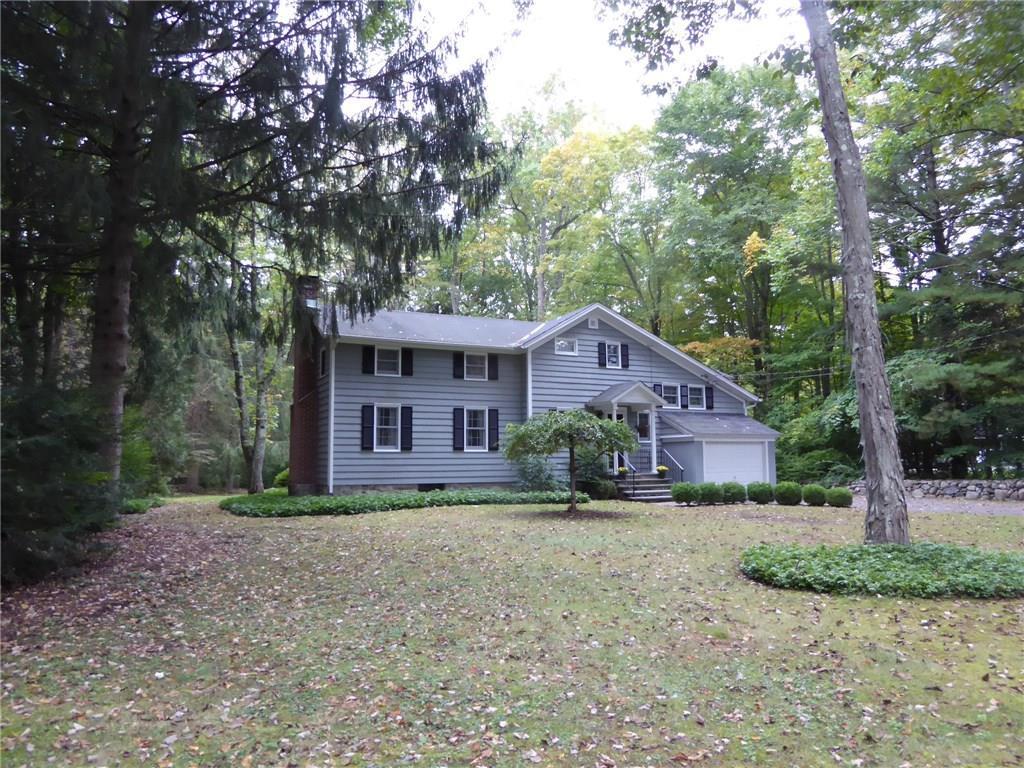Photo 1 of 37 Station Road, Redding, Connecticut, $357,500, Web #: 99162102
