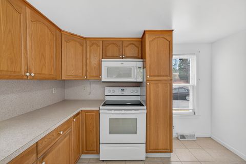 Tiny photo for 153 Otrobando Avenue, Norwich, CT 06360 (MLS # 24126156)