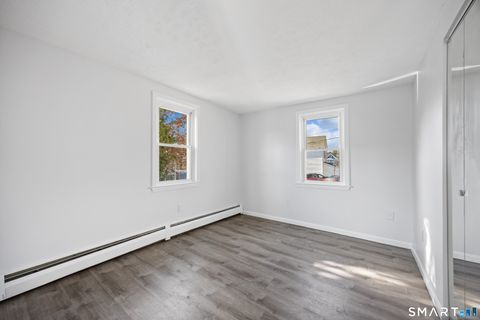 Tiny photo for 9 Guiel Place #3, Meriden, CT 06450 (MLS # 24157346)