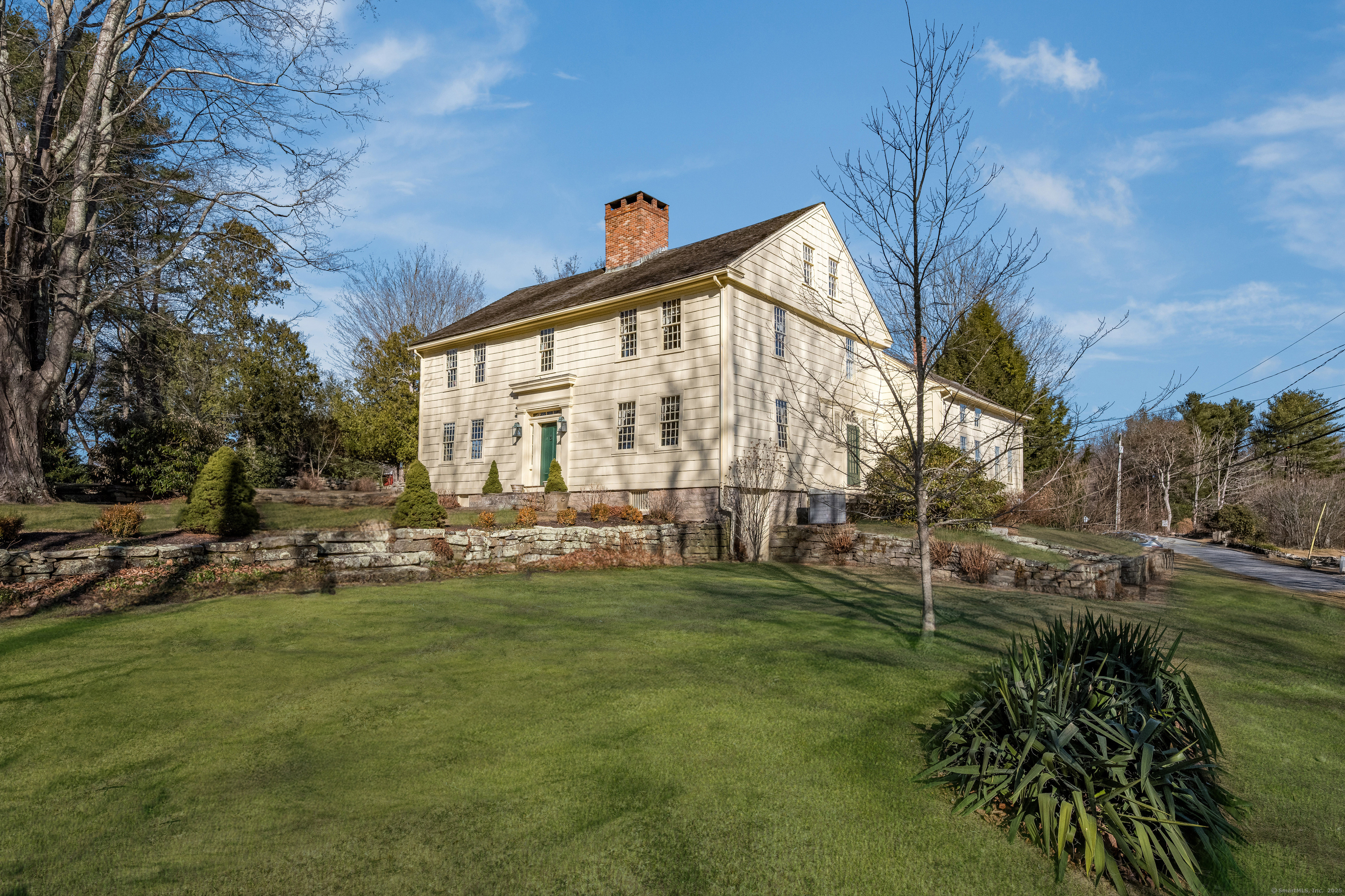 579 Taugwonk Road, Stonington, Connecticut image 1