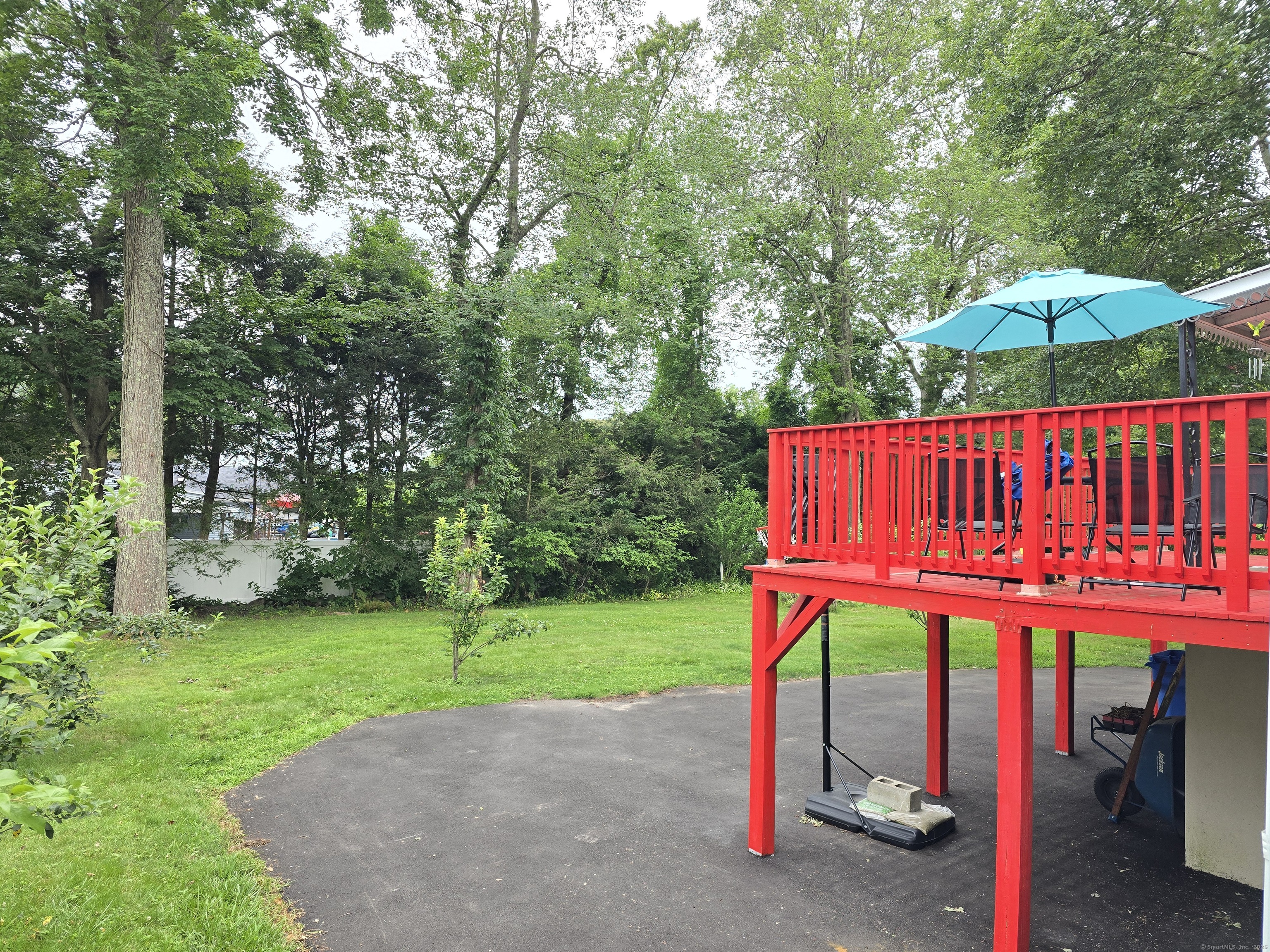 Waterbury, Connecticut 06705, United States, 3 Bedrooms Bedrooms, ,2 BathroomsBathrooms,Residential,Active,167902