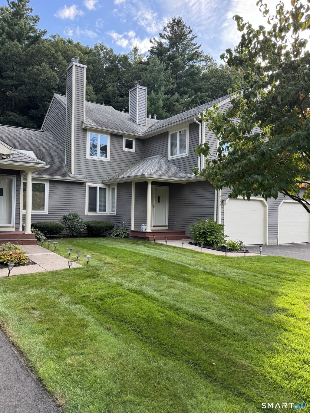 Photo of 226 Castlewood Drive #226, Bloomfield, CT 06002 (MLS # 24209104)