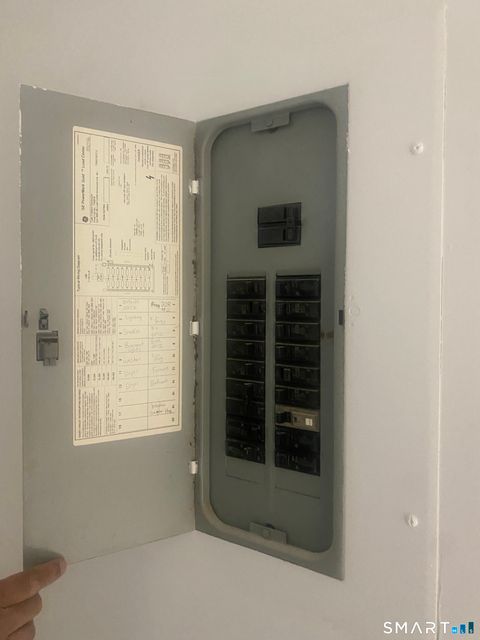 Tiny photo for 182 Henry Street #182, New Haven, CT 06511 (MLS # 24146183)