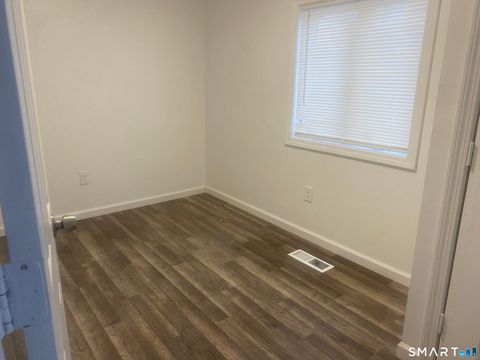 Tiny photo for 182 Henry Street #182, New Haven, CT 06511 (MLS # 24146183)