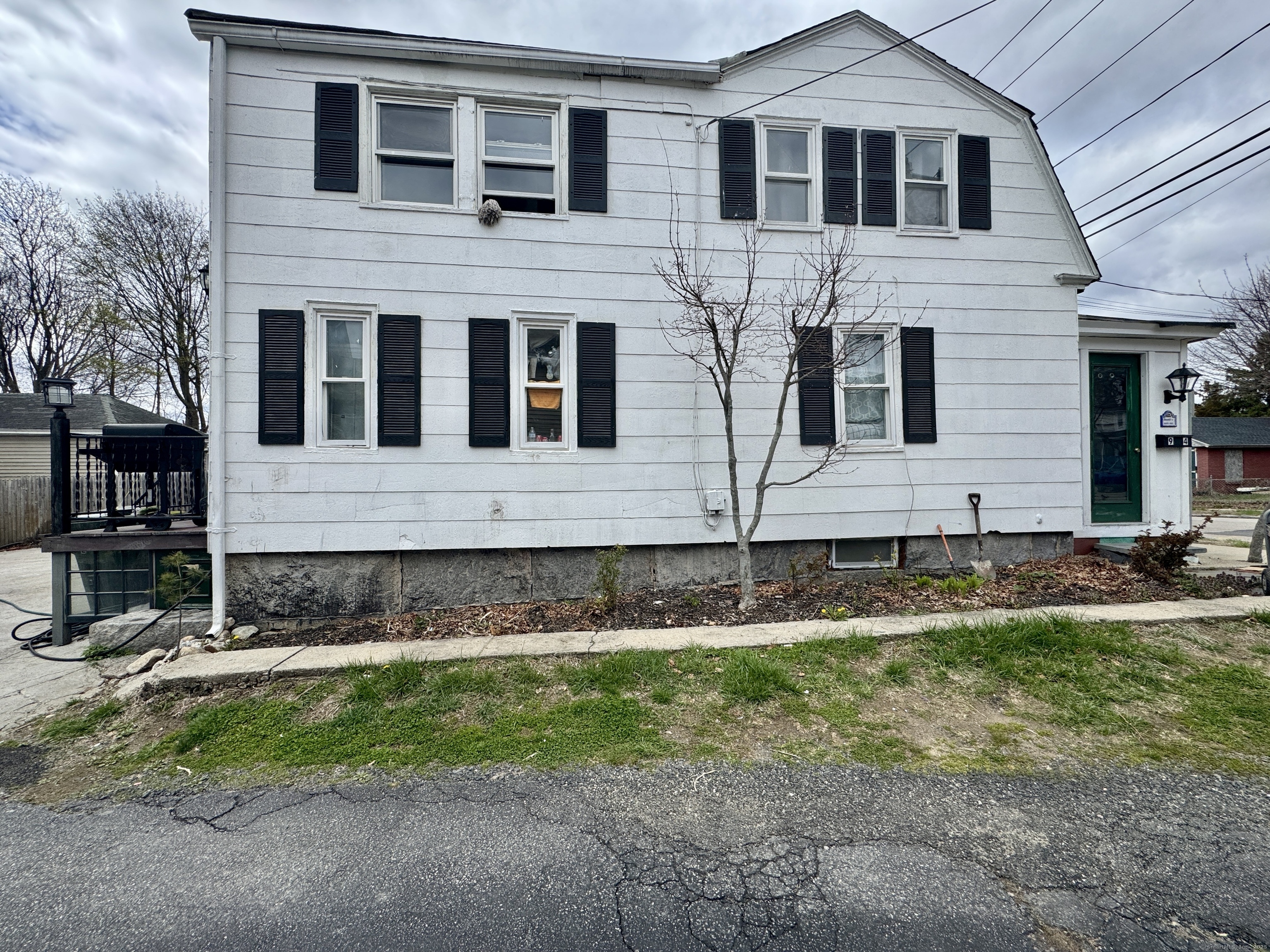 94 Blackhall Street, New London, Connecticut image 2