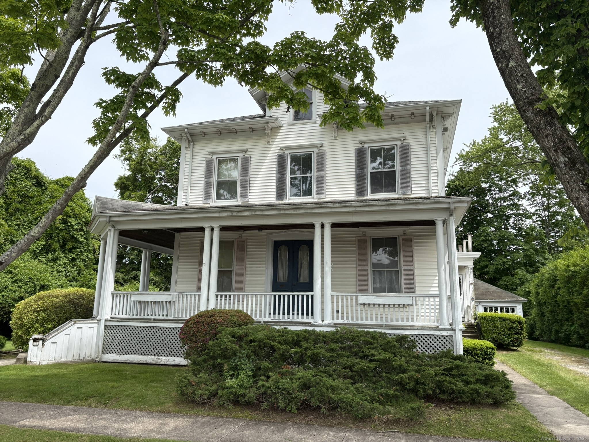 Property for Sale at Jackson Avenue, Stonington, Connecticut - Bedrooms: 3 
Bathrooms: 2 
Rooms: 7  - $775,000