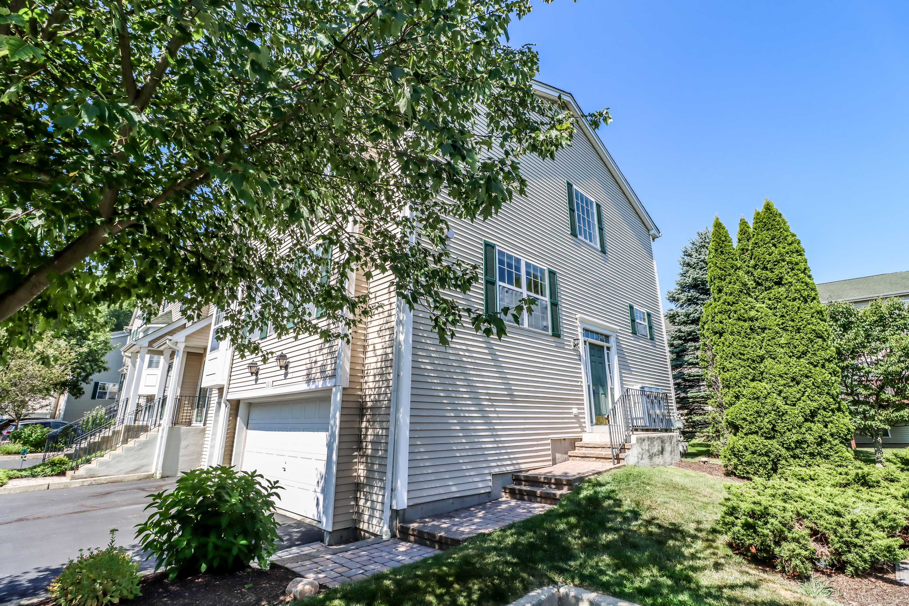 601 Lexington Boulevard 601