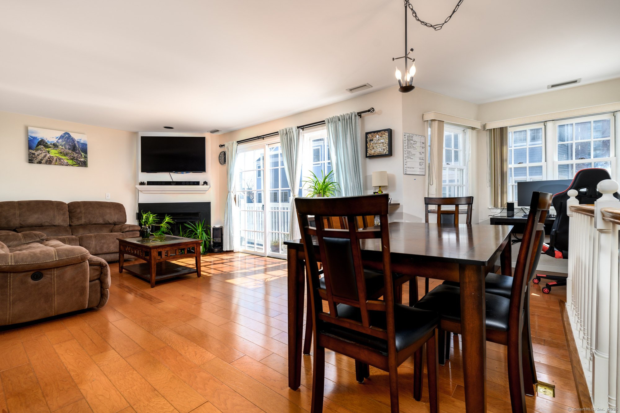 118 Grove Street #APT 2, Stamford, Connecticut image 6
