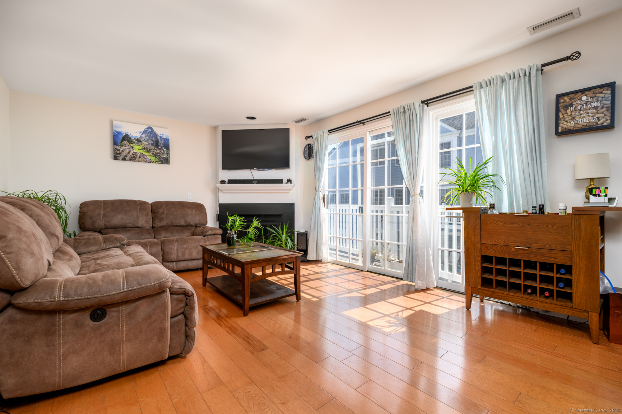 118 Grove Street #APT 2, Stamford, Connecticut image 4