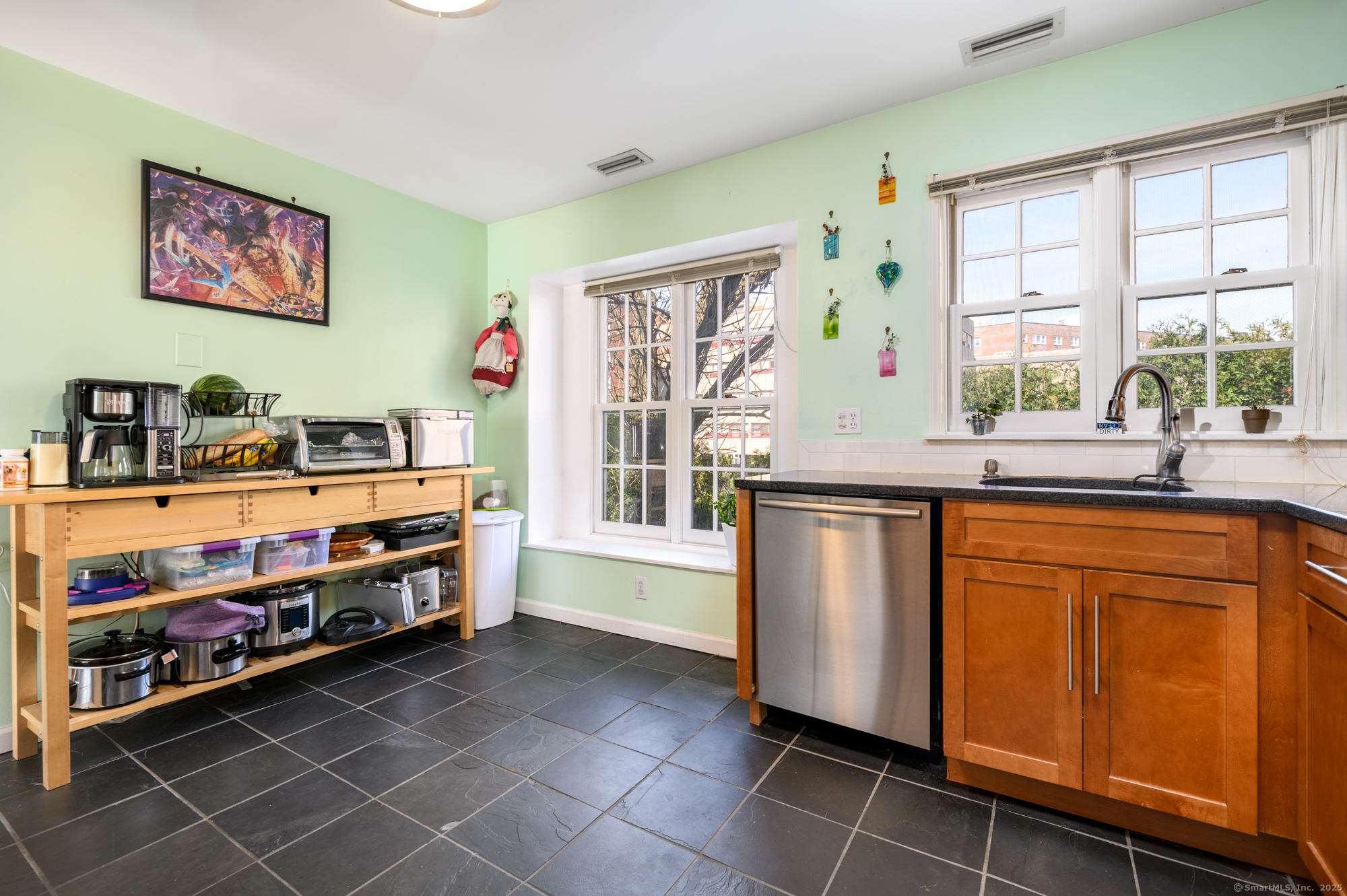 118 Grove Street #APT 2, Stamford, Connecticut image 11
