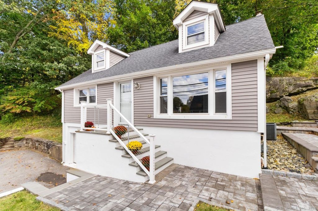 Photo of 207 Sheephill Road, Greenwich, CT 06878 (MLS # 24131528)