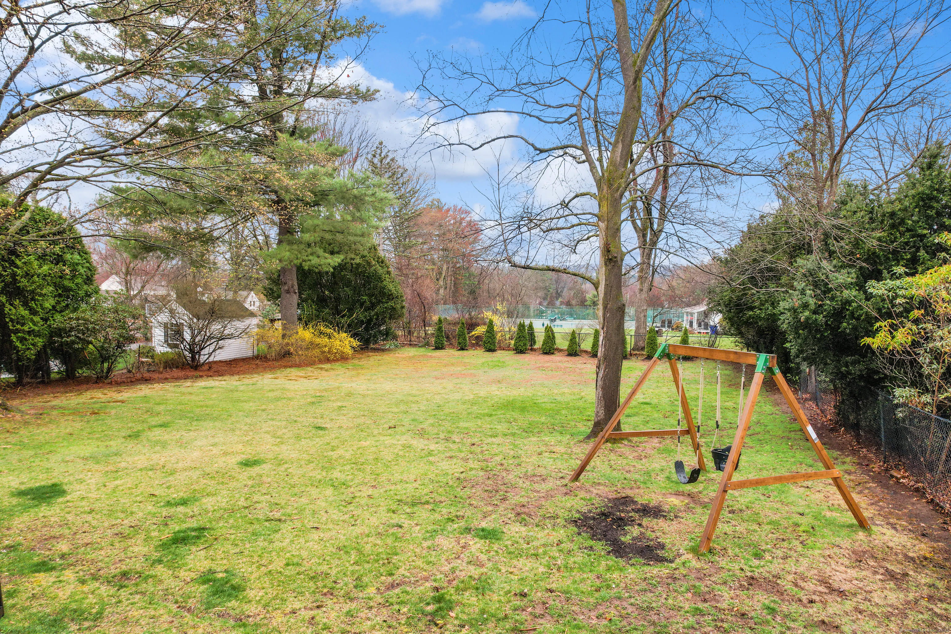 71 Blue Ridge Lane, West Hartford, Connecticut image 35