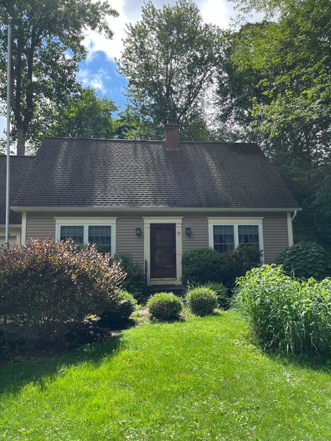 37 Andrews Street Lebanon CT 06249