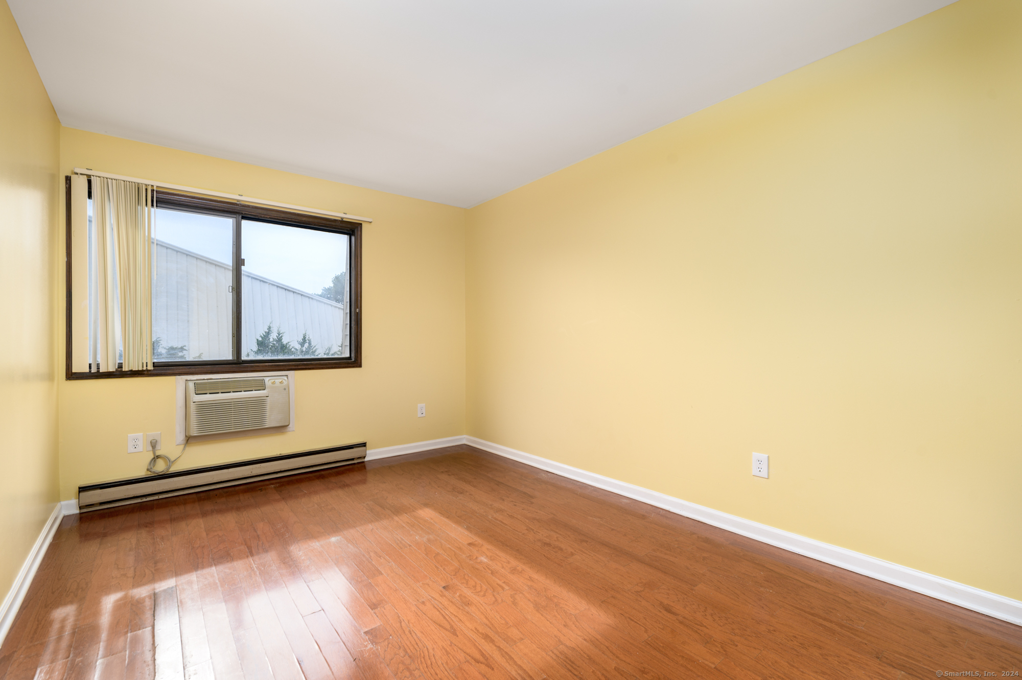 22 Radio Place #APT 10, Stamford, Connecticut image 12