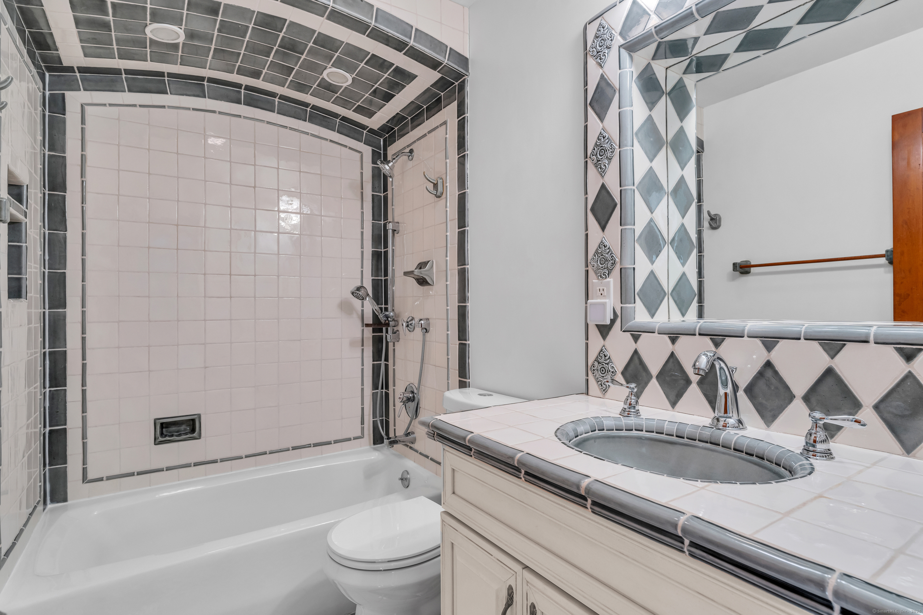30 Shorelands Drive, Madison, Connecticut image 26