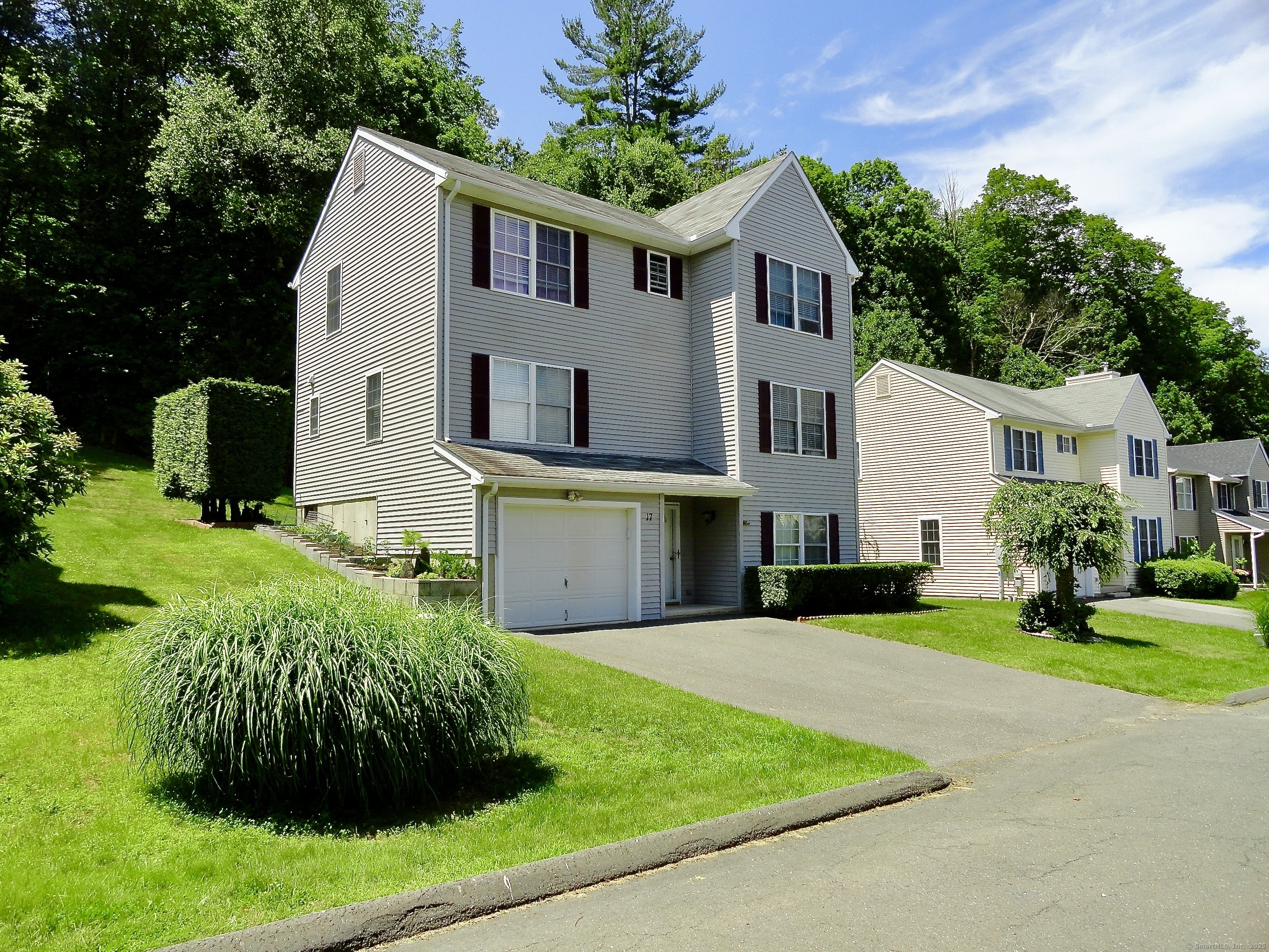 17 Ridge View Terrace