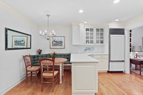 Tiny photo for 47 Bank Street #47, New Canaan, CT 06840 (MLS # 24160878)