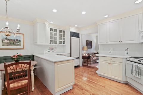 Tiny photo for 47 Bank Street #47, New Canaan, CT 06840 (MLS # 24160878)