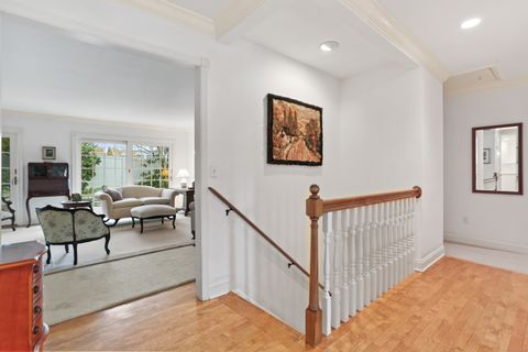 Tiny photo for 47 Bank Street #47, New Canaan, CT 06840 (MLS # 24160878)