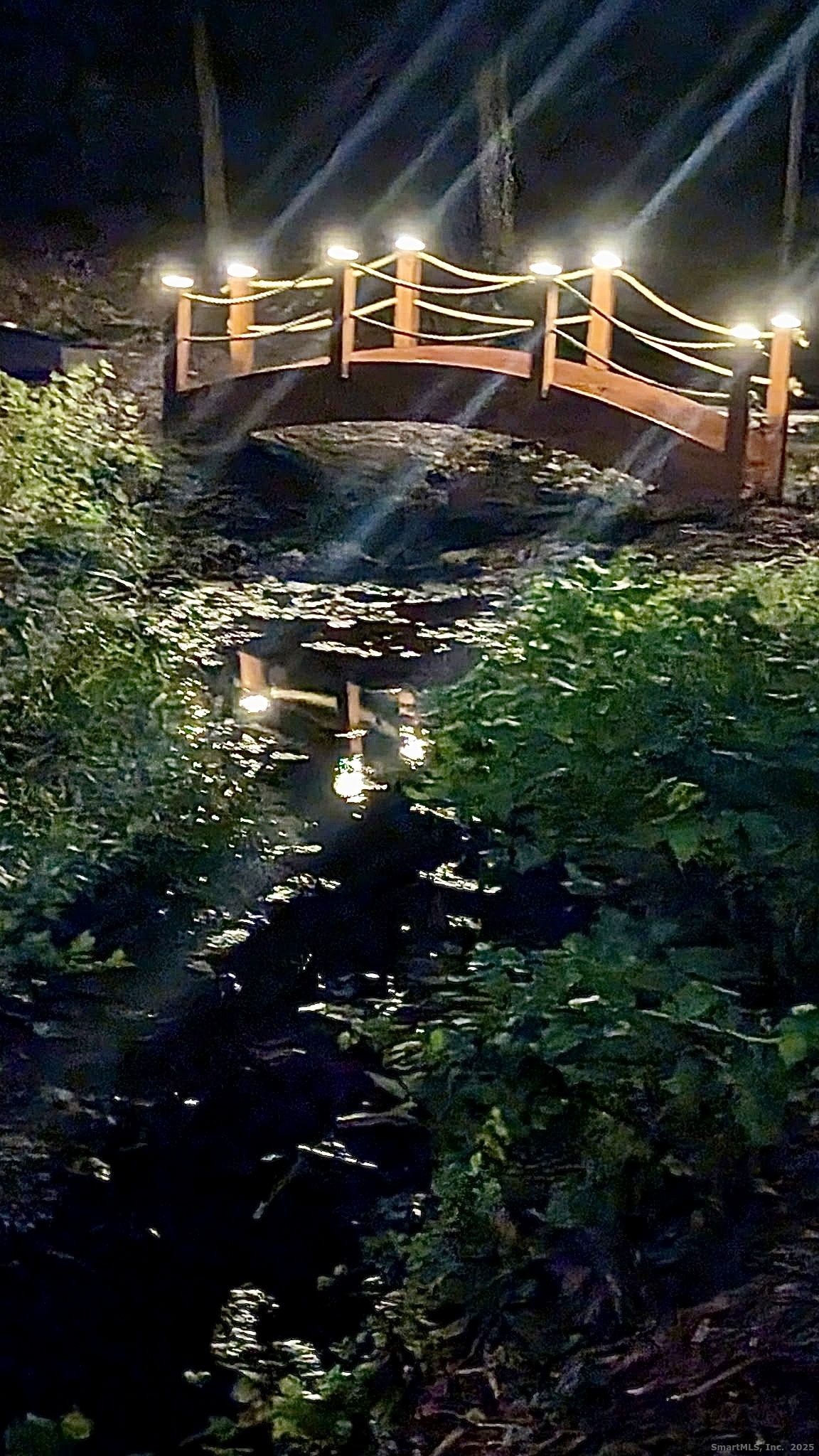 Windsor, Connecticut 06095, United States, 3 Bedrooms Bedrooms, ,1 BathroomBathrooms,Residential,Coming Soon,247773